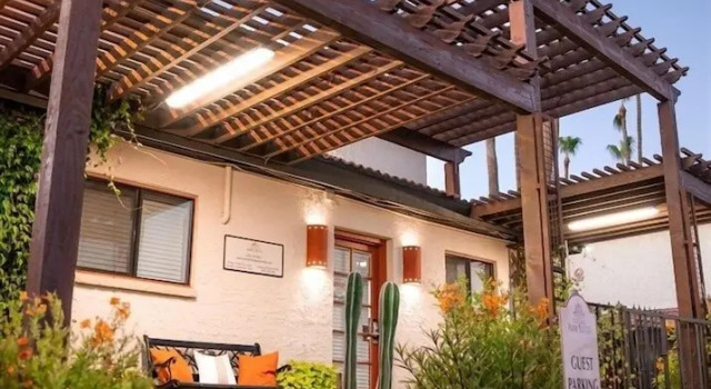 Апартаменты 113-Fully Furnished 1BR Suite-Prime Location! by RedAwning