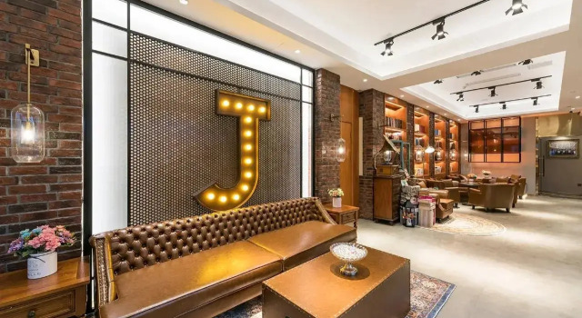 James Joyce Coffetel （Huilongguan JishuitanHospital Longze Metro Station), Prenota Hotel Pechino Pechino e dintorni