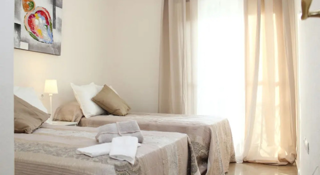 Bellavista Costa Del Sol, Забронировать Отель Отели Эстепона с парковкой, рядом с Палеонтологический музей, Парковка