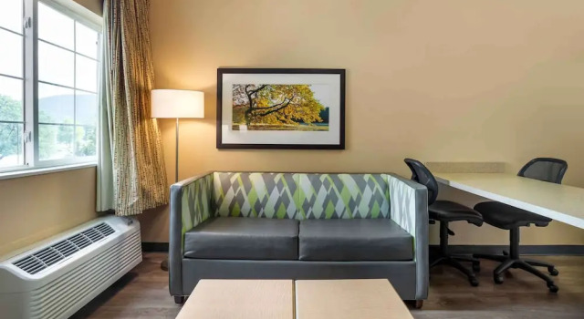 Студия Deluxe Studio 6 Extended Stay Fishkill Route 9 NY