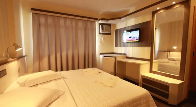 Двухместный номер Deluxe Hotel Blumenau - Balneário Camboriú