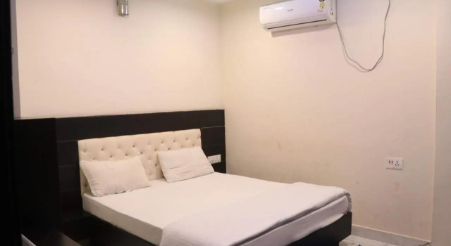 Hotel Raghuveer Residency, Rezervovat Hotel Haridvár Uttarakhand