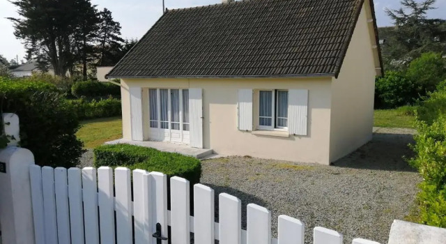 Коттедж La Petite Isle - Maison et jardin - plage à 200 m