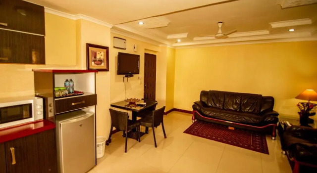 Семейный люкс Deluxe Urban Rose Hotel & Apartments