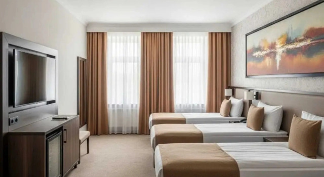Golden Plaza Hotel