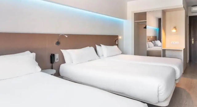 Номер Standard Дуплекс B&B HOTELS Donostia San Sebastián Aeropuerto