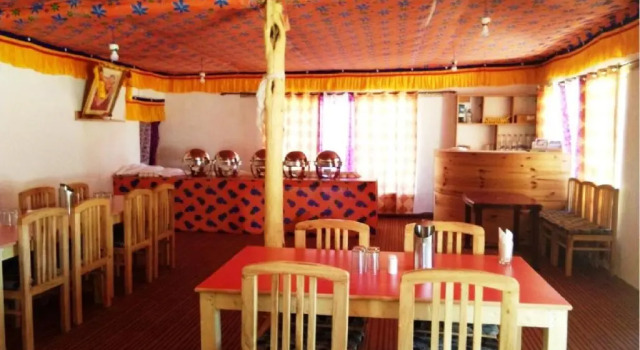 Тент Shyok camp