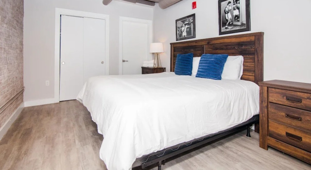BOS008 2 Bedroom Apartment By Senstay