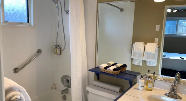 Номер Standard Buccaneer Inn