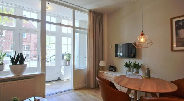 Studio Zuidstraat 3 - baddomburg, Book Hotel Domburg 