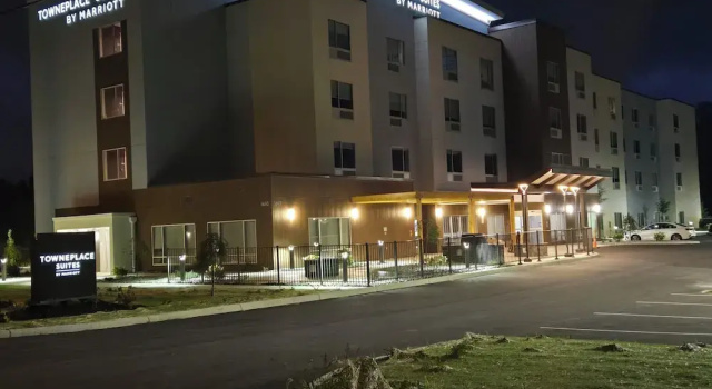 TownePlace Suites by Marriott Youngstown North, Book Hotel Youngstown Ohio