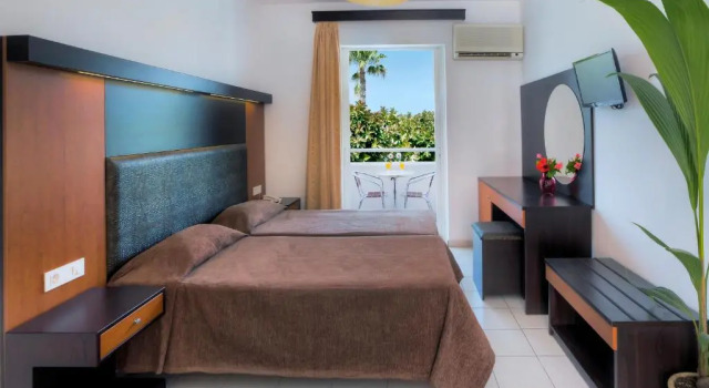 Двухместный номер Standard Corali Hotel