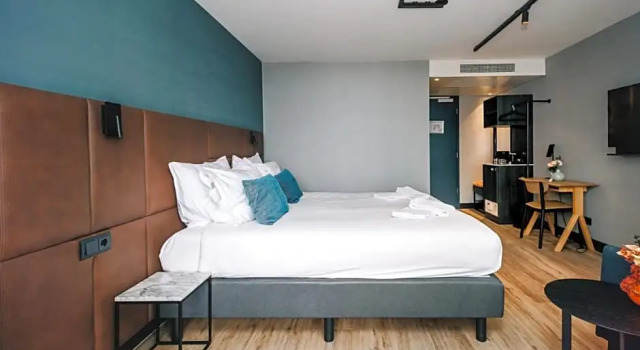 Номер Standard с балконом и с видом на море Amsterdam Beach Hotel