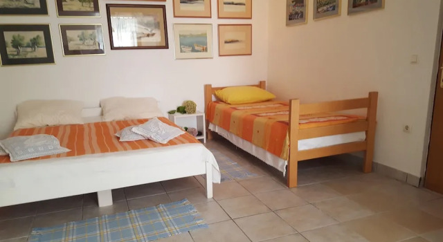 Top Spot Guesthouse - Adults Only
