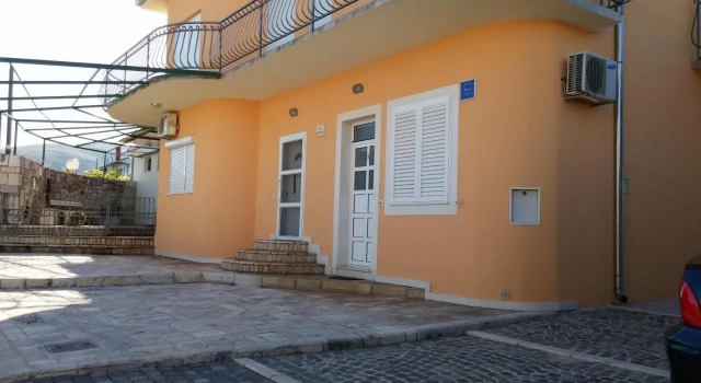 Apartment Albert