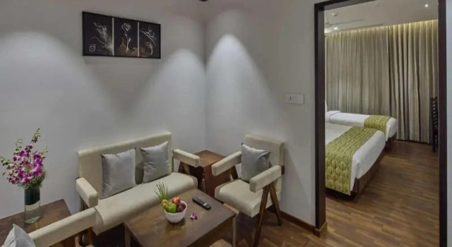 Люкс Standard Grand Continent Hosur A Sarovar Portico Affiliate Hotel