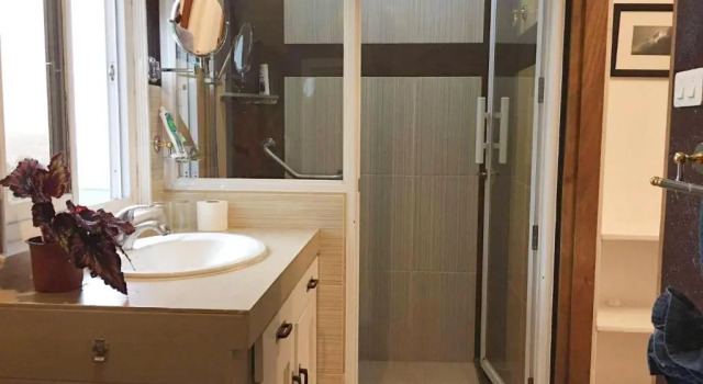 House of Vitaminshhh, Забронировать Отель Багио 
