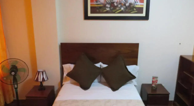 Victtorios Hotel, Prenota Hotel Hotel economici a Junín