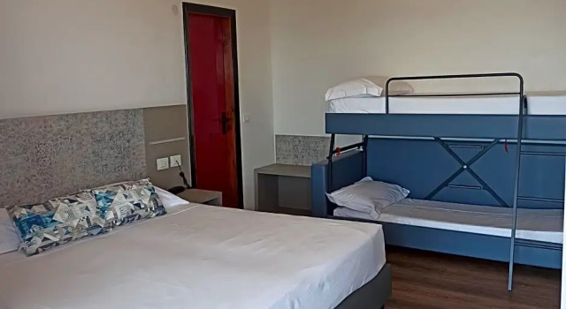 Четырёхместный номер Standard Real Park Hotel