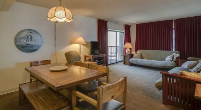 Rainbow 709 - 1 Br Condo
