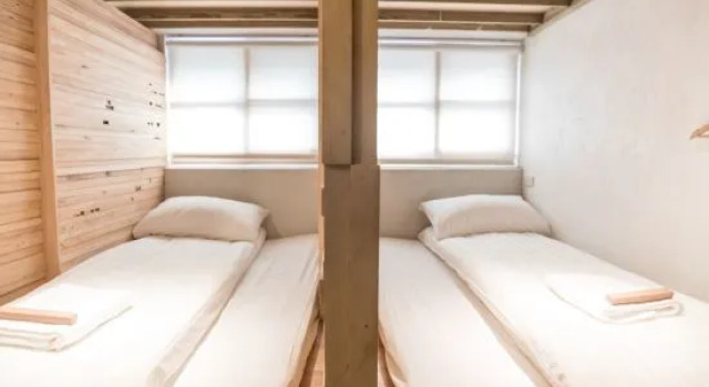 Кровать в общем номере Metropolo Xian Bell Tower Dachaishi Subway Station Hotel