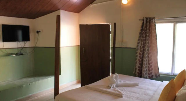 Номер Deluxe Avadale Tadoba - Stag Groups Not Allowed