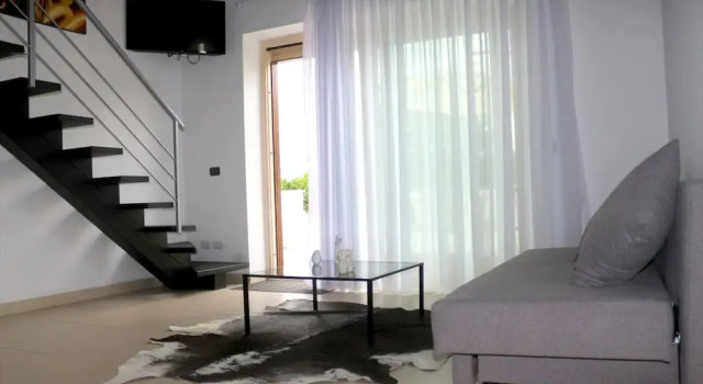 Studio in Montemiletto, With Shared Pool, Furnished Terrace and Wifi, Buchen Sie Hotel Hotels in Irpinia mit Pool, Schwimmbad