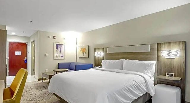Двухместный номер Standard с частичным видом на океан Holiday Inn Express - Gulfport Beach by IHG