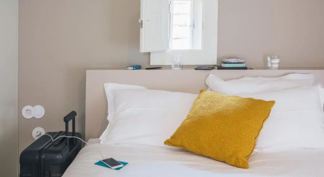 Апартаменты Menina Colina Guesthouse