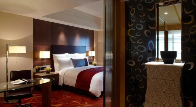 Deluxe -The Serene Cityscape Of Gusu Double room Suzhou Marriott Hotel