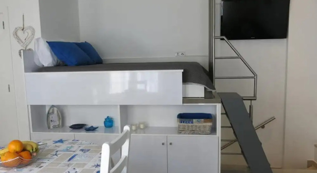 Apartment With one Bedroom in Nazaré, With Wonderful sea View, Furnished Garden and Wifi - Near the Beach