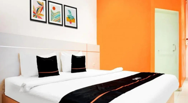 Townhouse Oak Palembang near Palembang Golf Club formerly KR Hotel