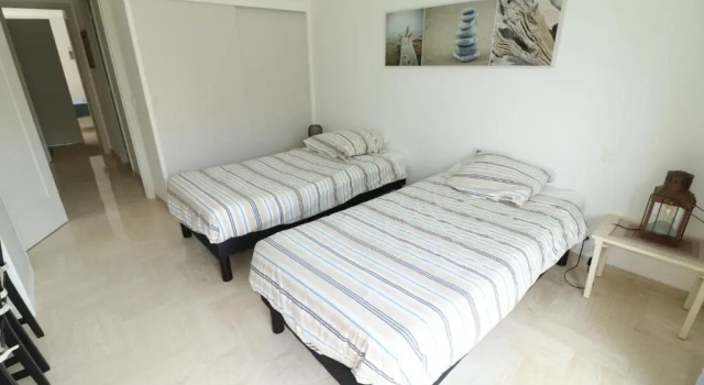 Sea side 2 bedroom with heated pool 322