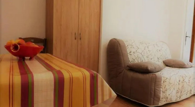 Studio dans villa entre mer et montagne, Забронировать Вилла Виллы Овернь-Рона-Альпы, Вилла