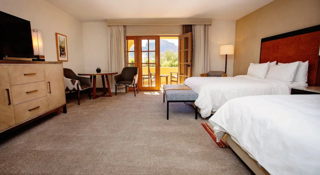 JW Marriott Scottsdale Camelback Inn Resort & Spa, Забронировать Курортный отель Отели в центре Парадайз-Валлей с завтраком, отели в центре Парадайз-Валлей с завтраком