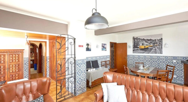 Apartment With 4 Bedrooms in Carcavelos, With Wonderful sea View, Furnished Terrace and Wifi