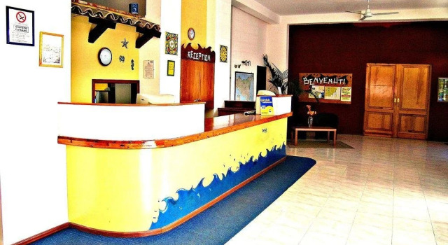 Fondachello Suites - tra il vulcano e il Mar Ionio, Book Hotel Hotels in Sicily with Parking, Parking