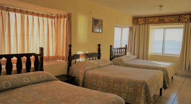 Трёхместный номер Standard Hotel Pekin