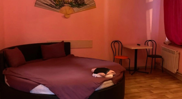 33/Kotliarska Moisha House, Забронировать Отель Отели Львова с парковкой, рядом с Проспект Шевченко, Парковка