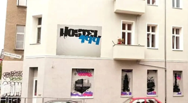 Hostel 199