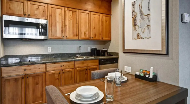 Двухместный люкс с 2 комнатами Homewood Suites by Hilton Boise