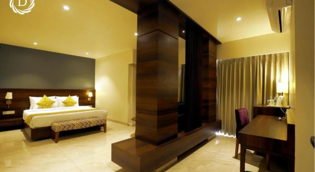 Junior suite Goroomgo Daani Continental Imphal