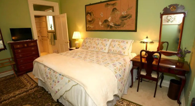 Люкс Sutton House B & B