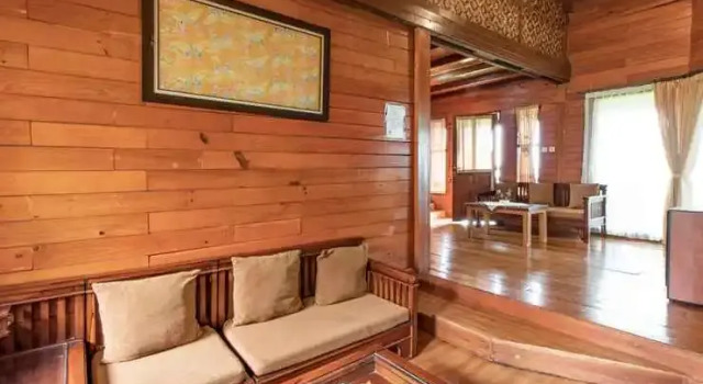 Villa ChavaMinerva Kayu - Ciater