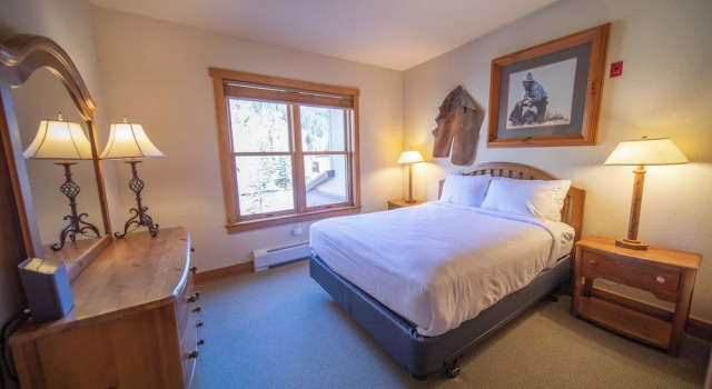 Red Hawk Townhomes 2337