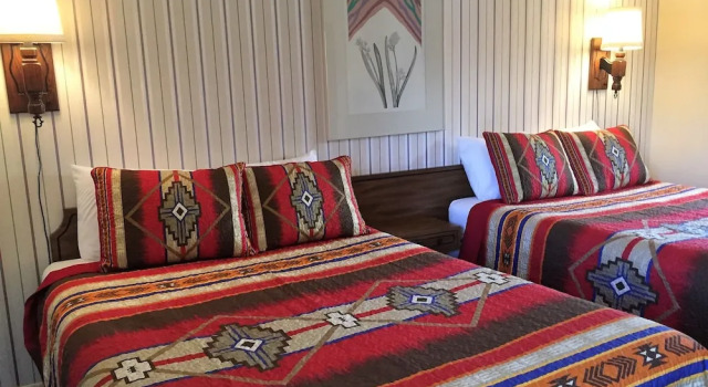 Двухместный номер Standard c 1 комнатой Sharon Motel