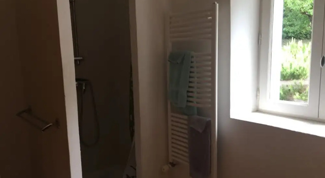 Chambres d'Hôtes et Mas - Les Bouisserettes, Varaa Hotelli Hotellit Oppede pysäköinnillä, Pysäköinti