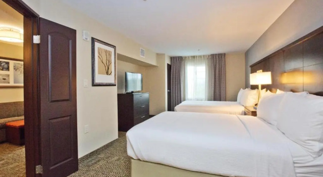Двухместный номер Standard c 1 комнатой Staybridge Suites Austin South Interstate Hwy 35 by IHG