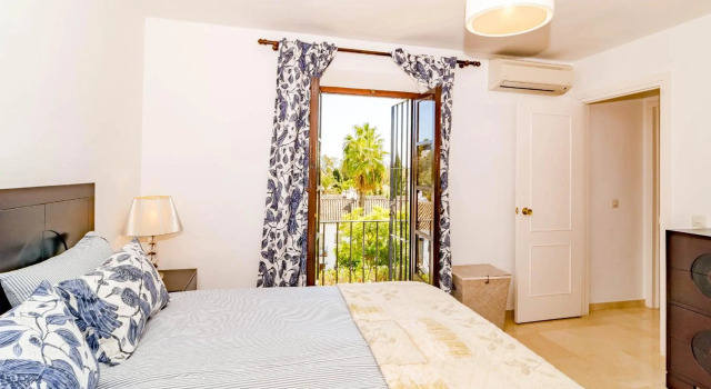 EN- Cozy Andalusian style townhouse in Marbella
