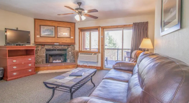 Murphys River Lodge, Забронировать Отель Эстес-Парк Rocky Mountain National Park, рядом с Сквер Barlow Plaza